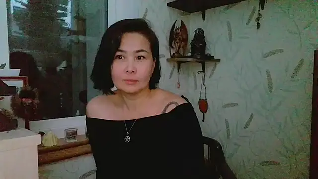 Nettie Allie online show from November 29, 1:03 pm