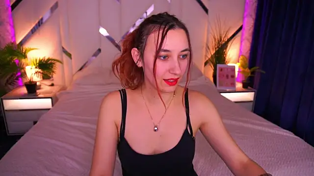 RoxieRay online show from January 13, 3:17 pm