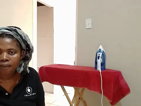 KittyPussyZA online show from April 19, 10:25 am