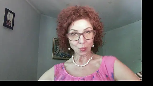 Kelly Flurr online show from May 22, 11:38 am