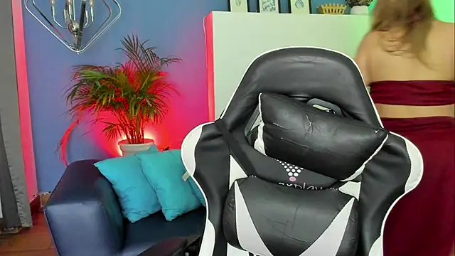 Anto Thompson online show from April 16, 9:04 pm