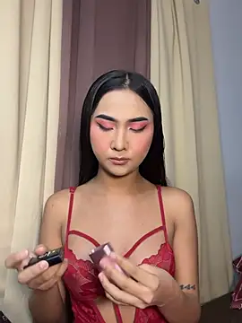 Diannellove online show from April 25, 4:59 pm