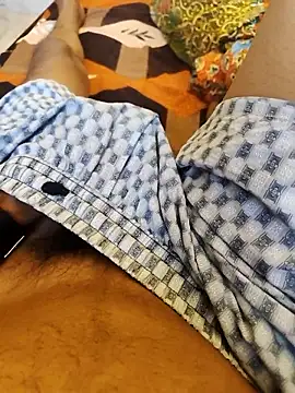 Snapshot of ishan2026 chatting on December 20, 9:05 am ishan2026 online show from December 20, 9:05 am