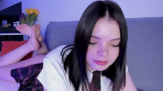 KessyLayssa online show from March 11, 4:46 pm