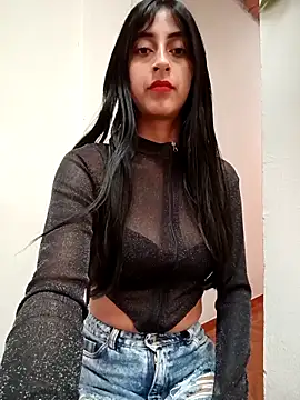 Im Kloe online show from December 19, 6:59 pm