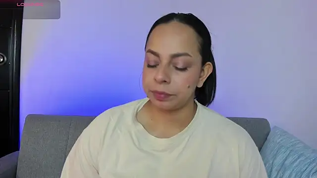 jimena chic1 online show from June 23, 3:32 pm