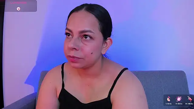 jimena chic1 online show from June 27, 4:23 pm