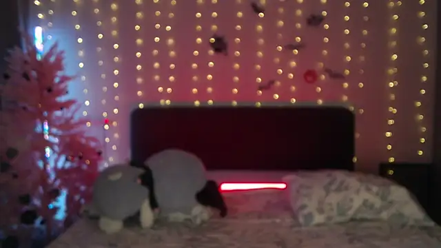 Sleepy AF online show from February 10, 6:56 pm