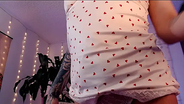 justmartina  online show from February 23, 12:13 pm