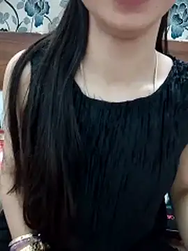 Cute Girl 27 online show from February 22, 7:12 pm