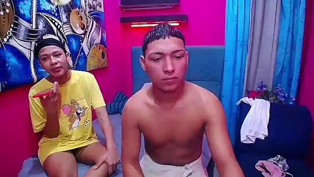 twinks fuck online show from January 8, 7:05 pm