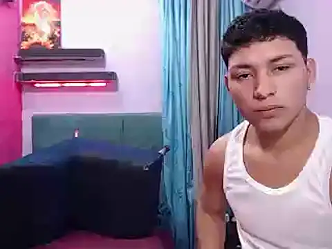 Snapshot of twinks_fuck chatting on June 13, 11:46 pm twinks fuck online show from June 13, 11:46 pm