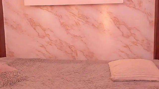 Dakota ferreti  online show from February 7, 3:21 am