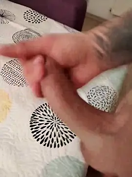 Emir4215 online show from March 8, 10:35 pm