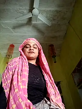 Snapshot of Janki_cute chatting on April 17, 3:42 am Janki cute online show from April 17, 3:42 am