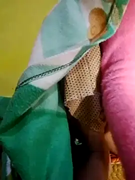 Miss khusi online show from December 18, 7:09 pm