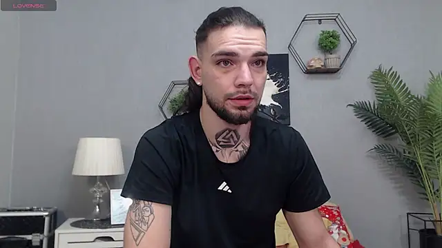 KaneHunter online show from February 18, 4:52 am