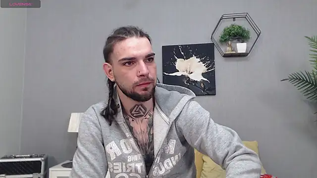 KaneHunter online show from April 21, 2:51 am