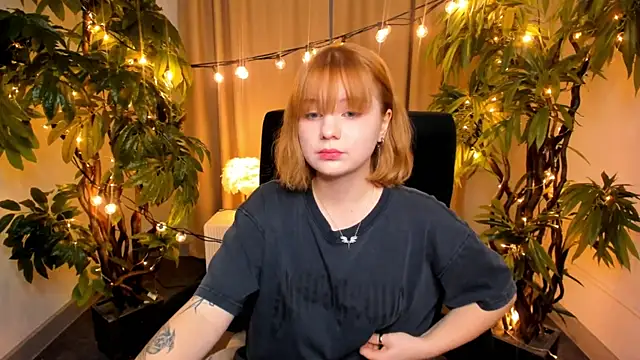 Snapshot of AsiaBritney chatting on November 26, 1:12 pm AsiaBritney online show from November 26, 1:12 pm