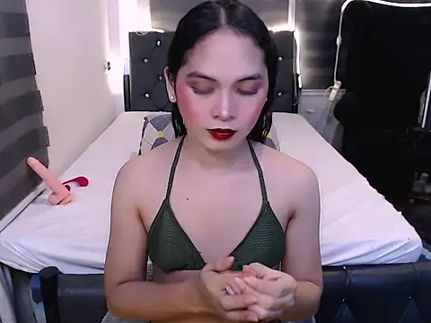 Snapshot of sylvannia_cumslut chatting on December 1, 2:16 am sylvannia cumslut online show from December 1, 2:16 am