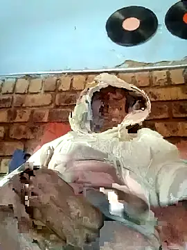 Snapshot of Longinchdick chatting on December 14, 10:42 am Longinchdick online show from December 14, 10:42 am