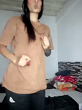 Snapshot of DARKJOLIE7 chatting on March 27, 7:13 pm DARKJOLIE7 online show from March 27, 7:13 pm