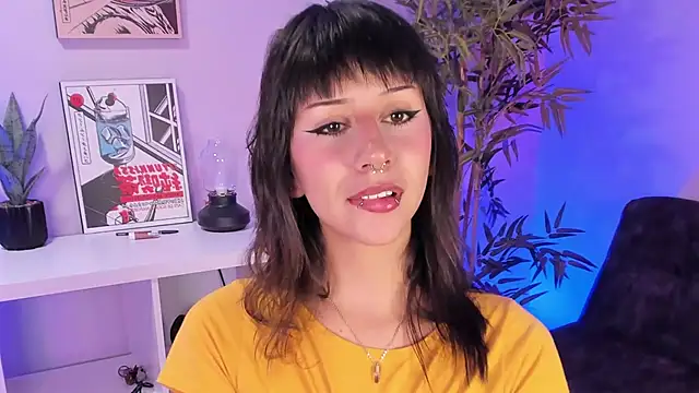 itsmroom  online show from April 19, 4:34 am