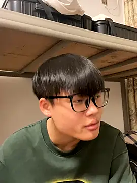 Snapshot of Colby-678 chatting on December 5, 10:46 am Colby-678 online show from December 5, 10:46 am