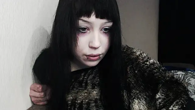 Lucyy666 online show from December 21, 10:55 am