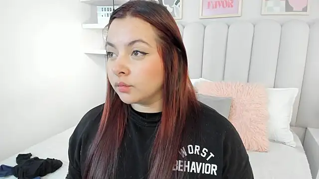 Snapshot of Nina_Rouse_ chatting on December 17, 12:22 pm Nina Rouse online show from December 17, 12:22 pm