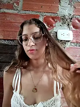 Vanneskk online show from February 4, 7:42 pm