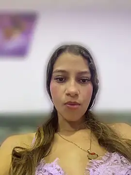 Vanneskk online show from April 11, 9:30 pm