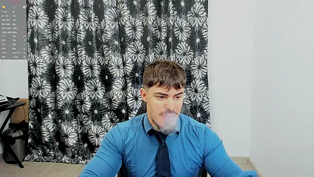 Snapshot of greekgod199 chatting on February 12, 5:13 am greekgod199 online show from February 12, 5:13 am