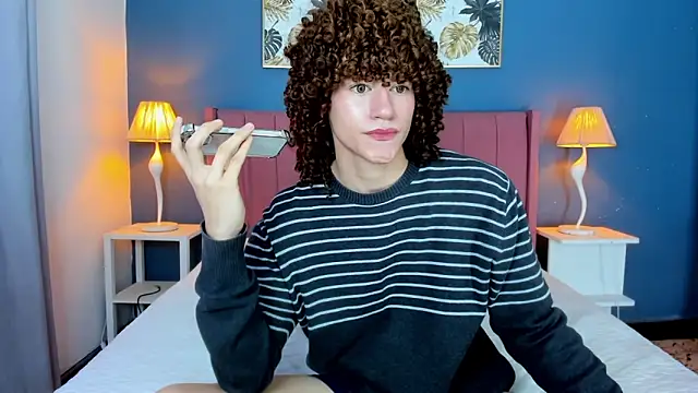 Snapshot of joss_shellby chatting on February 23, 5:32 pm joss shellby online show from February 23, 5:32 pm