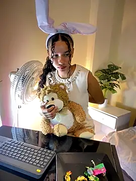 Snapshot of ZoeyFierce chatting on November 29, 2:42 pm ZoeyFierce online show from November 29, 2:42 pm