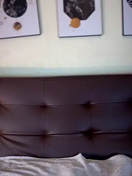 ZoeyFierce online show from March 6, 1:40 pm