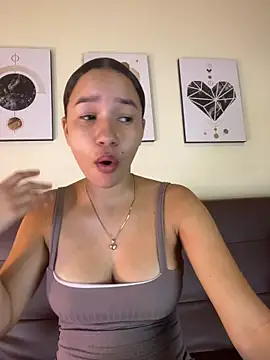 ZoeyFierce online show from March 21, 1:05 pm