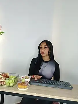 coraline vera online show from November 27, 7:38 pm