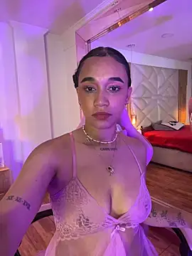 coraline vera online show from March 30, 7:37 pm