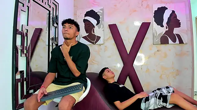 COUPLES BOYS online show from February 20, 1:24 am