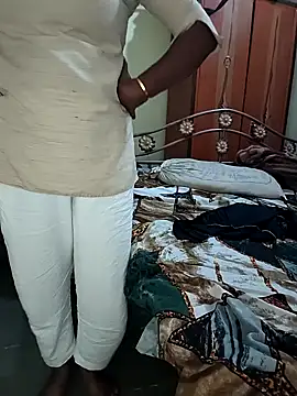 Snapshot of sopna845 chatting on November 29, 10:57 pm sopna845 online show from November 29, 10:57 pm