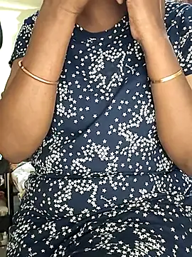 Snapshot of sopna845 chatting on December 3, 5:59 am sopna845 online show from December 3, 5:59 am