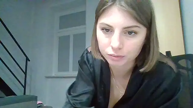 Snapshot of Devil_Maiden chatting on July 2, 10:05 pm Devil Maiden online show from July 2, 10:05 pm