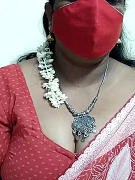 Snapshot of Aila99 chatting on December 18, 2:01 pm Aila99 online show from December 18, 2:01 pm