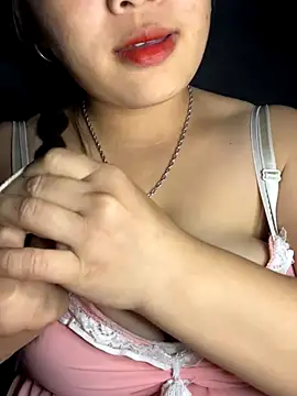 Snapshot of Mailyysa chatting on December 2, 2:17 am Mailyysa online show from December 2, 2:17 am