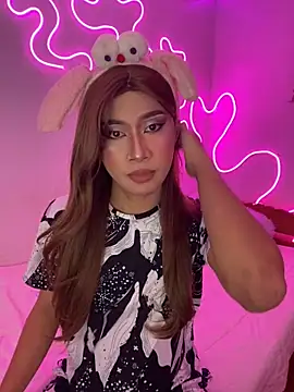 asiantwink0000 online show from April 15, 3:19 pm