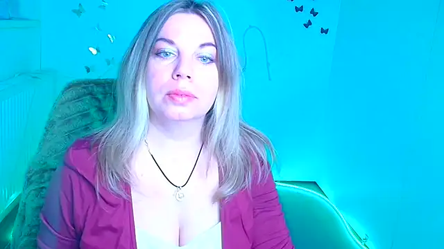 Amanda Swannn online show from April 21, 6:01 pm