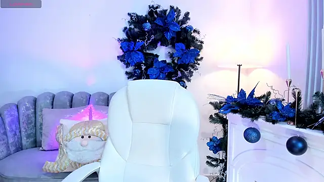 Snapshot of Athenea_sweet_ chatting on December 18, 1:33 am Athenea sweet online show from December 18, 1:33 am