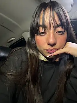 Mia fiire online show from January 17, 3:00 am