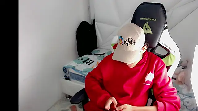 Snapshot of Lil_babyyy_ chatting on January 12, 1:22 am Lil babyyy online show from January 12, 1:22 am
